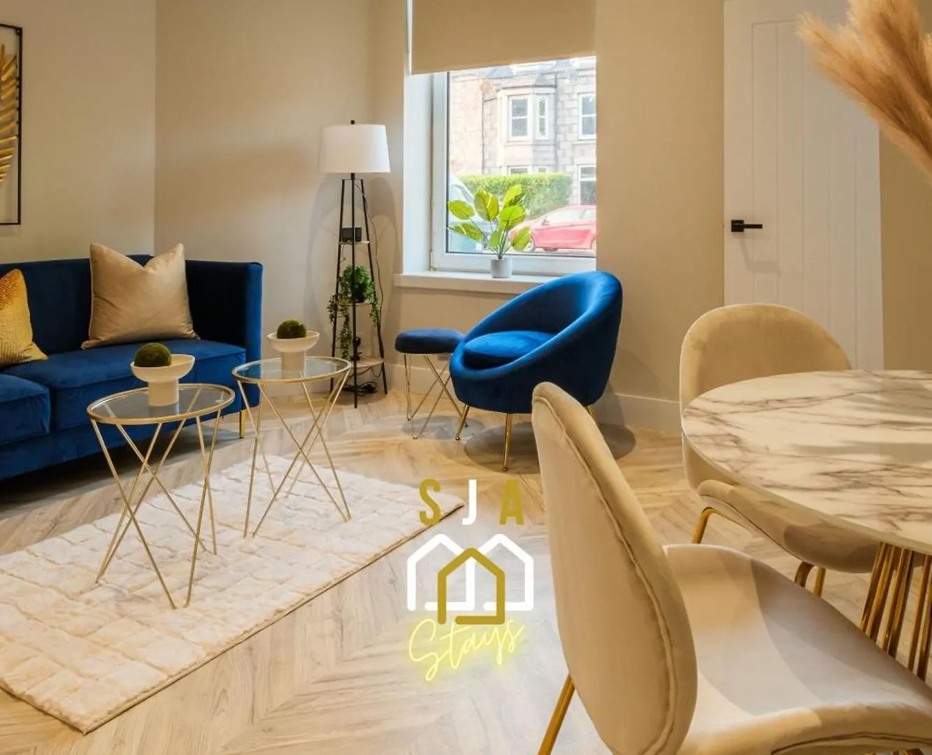 West End Retreat - Sja Stays - 2 Bed Apartment Абердин